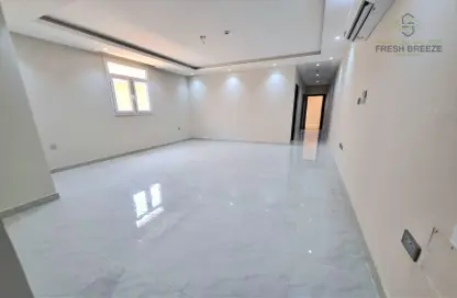 Apartment - 2 Bedrooms - 2 Bathrooms for rent in Fereej Abdul Aziz - Doha