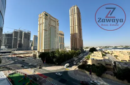 Apartment - 2 Bedrooms - 3 Bathrooms for rent in West Bay Tower - West Bay - West Bay - Doha