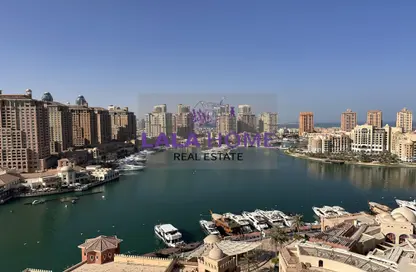 Apartment - 2 Bedrooms - 3 Bathrooms for rent in Piazza Arabia - Porto Arabia - The Pearl Island - Doha