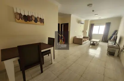 Apartment - 1 Bedroom - 1 Bathroom for rent in Umm Ghwailina Comm - Umm Ghuwalina - Umm Ghuwailina - Doha