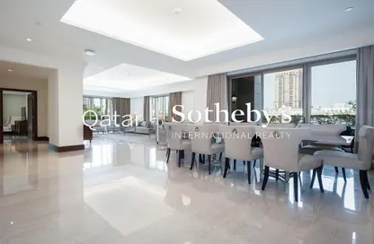 Townhouse - 6 Bedrooms - 7 Bathrooms for sale in The St. Regis Marsa Arabia Island - Marsa Arabia - The Pearl Island - Doha