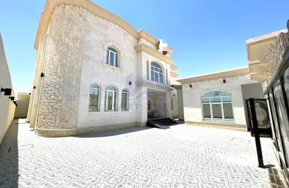 Villa for sale in Al Wukair - Al Wukair - Al Wakra