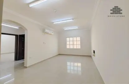 Apartment - 2 Bedrooms - 2 Bathrooms for rent in Al Muntazah Street - Al Muntazah - Doha