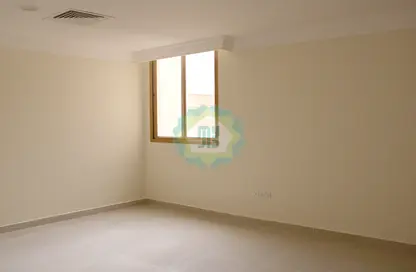 Apartment for rent in Madinat Khalifa North - Madinat Khalifa - Doha