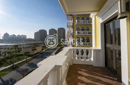 Apartment - 3 Bedrooms - 4 Bathrooms for rent in Carnaval - Qanat Quartier - The Pearl Island - Doha