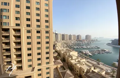 Apartment - 1 Bedroom - 2 Bathrooms for rent in Tower 18 - Porto Arabia - The Pearl Island - Doha