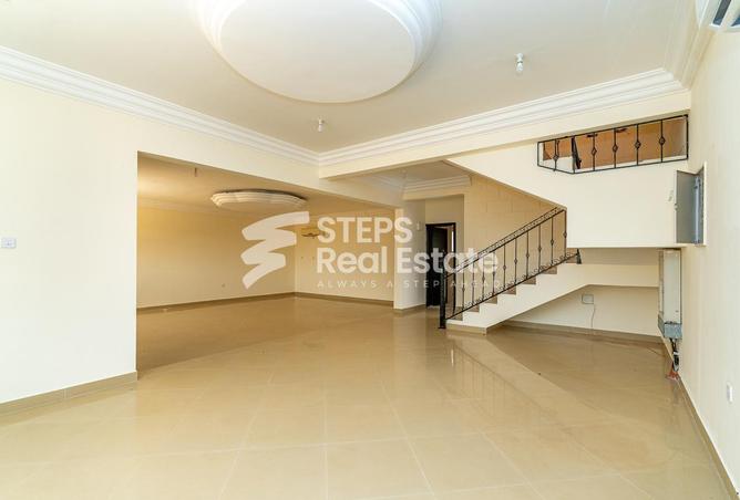 Villa - 4 Bedrooms - 4 Bathrooms for rent in Bu Hamour Street - Abu Hamour - Doha