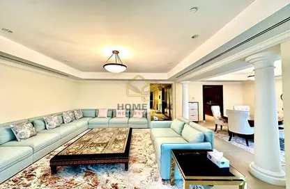 Townhouse - 4 Bedrooms - 4 Bathrooms for sale in One Porto Arabia - Porto Arabia - The Pearl Island - Doha