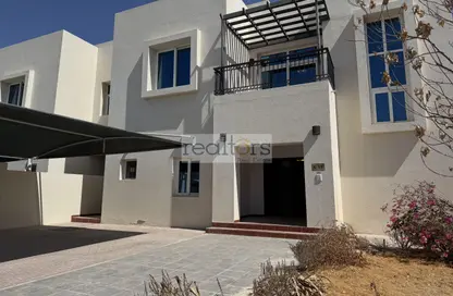 Compound - 3 Bedrooms - 5 Bathrooms for rent in Wadi Al Shaheeniya Street - Ain Khaled - Doha