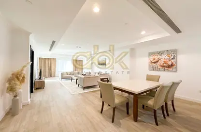 Apartment - 1 Bedroom - 2 Bathrooms for rent in East Porto Drive - Porto Arabia - The Pearl Island - Doha