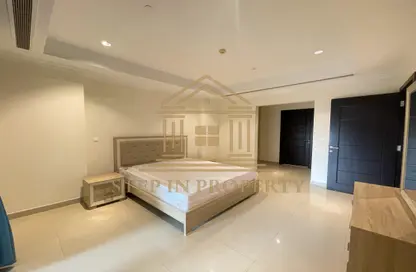 Apartment - 1 Bedroom - 2 Bathrooms for rent in East Porto Drive - Porto Arabia - The Pearl Island - Doha