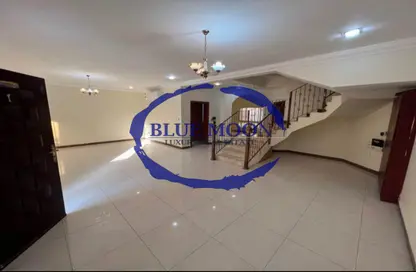 Villa - 4 Bedrooms - 3 Bathrooms for rent in Bu Hamour Street - Abu Hamour - Doha