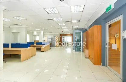 Office Space - Studio - 1 Bathroom for rent in Muntazah 7 - Al Muntazah - Doha