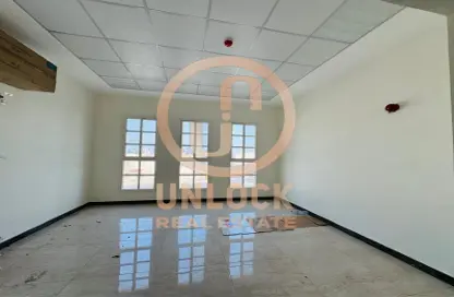 Office Space - Studio - 1 Bathroom for rent in Madinat Khalifa Building 58 - Madinat Khalifa South - Madinat Khalifa - Doha