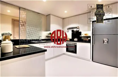 Apartment - 2 Bedrooms - 3 Bathrooms for rent in Tower 10 - Abraj Quartiers - The Pearl Island - Doha