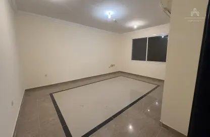 Apartment - 2 Bedrooms - 2 Bathrooms for rent in Al Sadd Road - Al Sadd - Doha