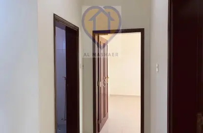 Apartment - 2 Bedrooms - 2 Bathrooms for rent in Umm Ghuwalina - Umm Ghuwailina - Doha