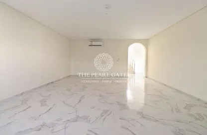 Villa - 6 Bedrooms - 7 Bathrooms for sale in Umm Salal Mohammed - Doha