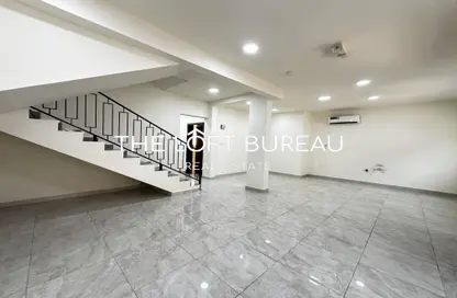 Villa - 5 Bedrooms - 4 Bathrooms for rent in Bu Hamour Street - Abu Hamour - Doha