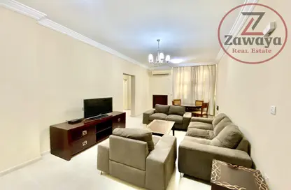 Apartment - 3 Bedrooms - 3 Bathrooms for rent in Anas Street - Fereej Bin Mahmoud North - Fereej Bin Mahmoud - Doha