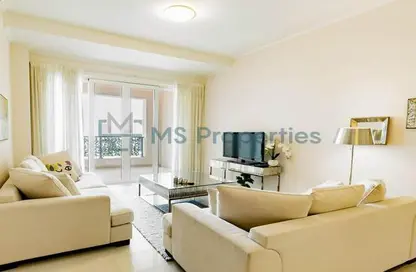 Apartment - 1 Bedroom - 2 Bathrooms for rent in Viva East - Viva Bahriyah - The Pearl Island - Doha