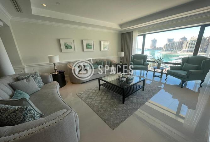 Townhouse - 2 Bedrooms - 3 Bathrooms for sale in East Porto Drive - Porto Arabia - The Pearl Island - Doha