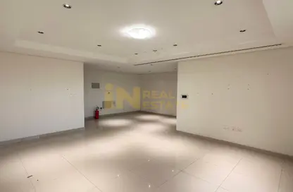 Apartment - 3 Bedrooms - 4 Bathrooms for rent in Regency Residence Fox Hills 3 - Lusail