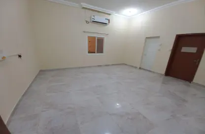 Apartment - 1 Bathroom for rent in Ezdan Oasis - Al Wukair - Al Wakra