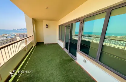 Apartment - 2 Bedrooms - 3 Bathrooms for sale in East Porto Drive - Porto Arabia - The Pearl Island - Doha