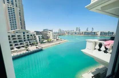 Apartment - 2 Bedrooms - 3 Bathrooms for sale in Mercato - Qanat Quartier - The Pearl Island - Doha