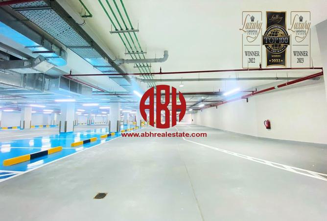 Shop - Studio - 1 Bathroom for rent in Al Nuaija Street - Al Nuaija - Doha