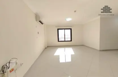 Apartment - 3 Bedrooms - 2 Bathrooms for rent in Fereej Bin Mahmoud South - Fereej Bin Mahmoud - Doha