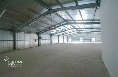 Warehouse - Studio - 6 Bathrooms for rent in Industrial Area 1 - Industrial Area - Doha