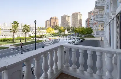 Apartment - 3 Bedrooms - 4 Bathrooms for rent in Carnaval - Qanat Quartier - The Pearl Island - Doha