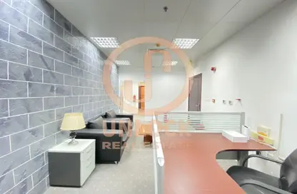 Office Space - Studio - 2 Bathrooms for rent in Al Hashmi Building - Al Muntazah Street - Al Muntazah - Doha