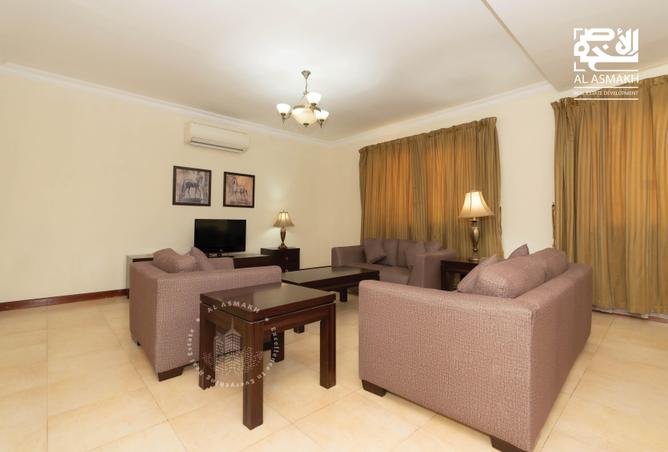 Apartment - 3 Bedrooms - 3 Bathrooms for rent in Gulf Residence - Al Mansoura - Doha