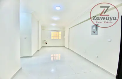 Apartment - 3 Bedrooms - 2 Bathrooms for rent in Al Sadd Road - Al Sadd - Doha