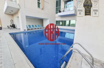 Apartment - 2 Bedrooms - 2 Bathrooms for rent in Marina Tower 12 - Marina District - Lusail