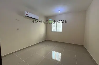 Apartment - 2 Bedrooms - 1 Bathroom for rent in Al Mansoura - Al Mansoura - Doha