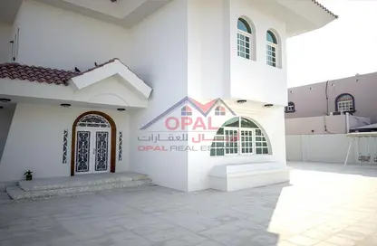 Villa - 6 Bedrooms - 7+ Bathrooms for rent in Al Thumama - Al Thumama - Doha