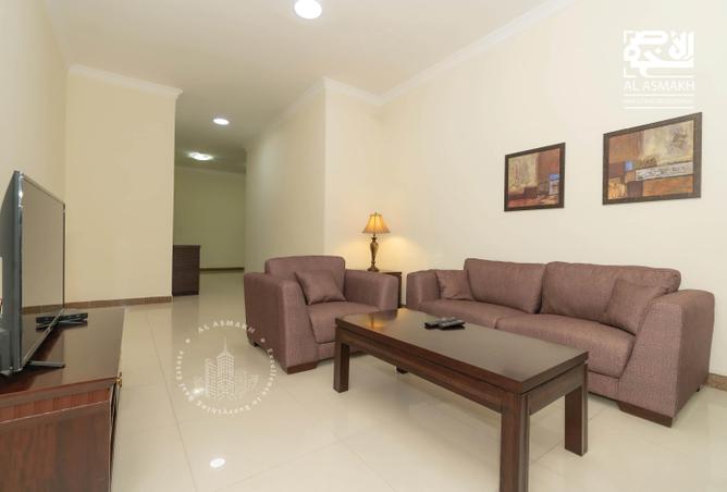 Apartment - 2 Bedrooms - 2 Bathrooms for rent in Gulf Residence 13 - Al Muntazah - Doha