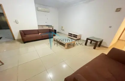 Apartment - 3 Bedrooms - 3 Bathrooms for rent in Al Nasr Street - Al Nasr - Doha