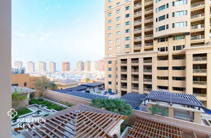 Apartment - 1 Bedroom - 2 Bathrooms for rent in East Porto Drive - Porto Arabia - The Pearl Island - Doha