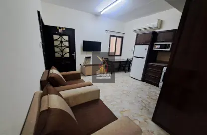 Apartment - 1 Bedroom - 1 Bathroom for rent in Al Muntazah Street - Al Muntazah - Doha