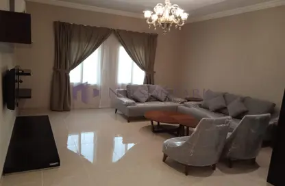 Apartment - 1 Bedroom - 2 Bathrooms for rent in Anas Street - Fereej Bin Mahmoud North - Fereej Bin Mahmoud - Doha