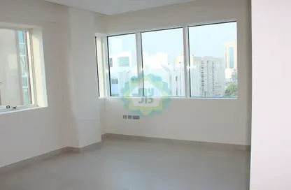 Apartment - 2 Bedrooms - 2 Bathrooms for rent in Al Muntazah Street - Al Muntazah - Doha