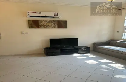 Apartment - 2 Bedrooms - 2 Bathrooms for rent in Old Airport Road - Doha