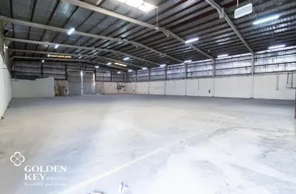 Warehouse - Studio - 1 Bathroom for rent in Industrial Area 1 - Industrial Area - Doha