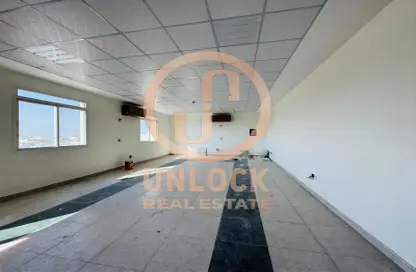 Office Space - Studio - 1 Bathroom for rent in Madinat Khalifa Building 58 - Madinat Khalifa South - Madinat Khalifa - Doha