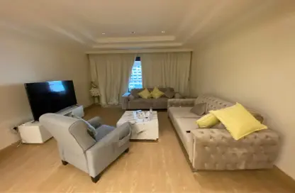 Apartment - 1 Bedroom - 2 Bathrooms for rent in East Porto Drive - Porto Arabia - The Pearl Island - Doha